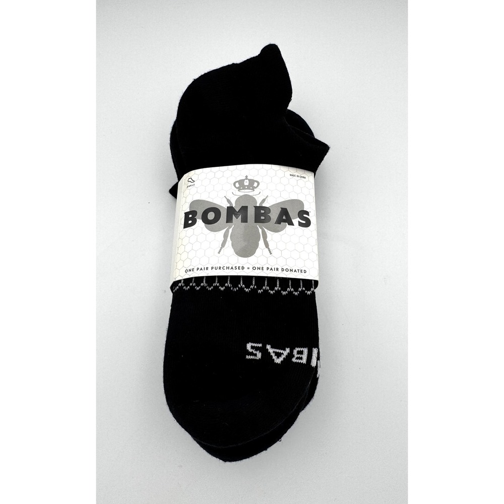 NWT Bombas Women's Medium Black Ankle Socks 4-Pack (Fits Men 6-9 / Women 8-10.5)